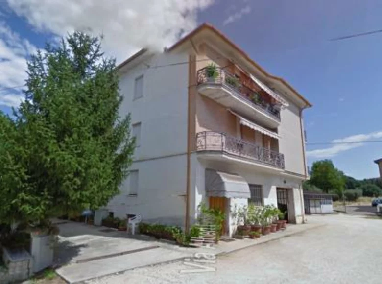 Haus 13 Zimmer 500 m² Terni, Italien