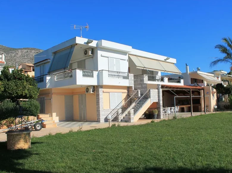 Casa de campo 6 habitaciones 165 m² Kalyvia Thorikou, Grecia