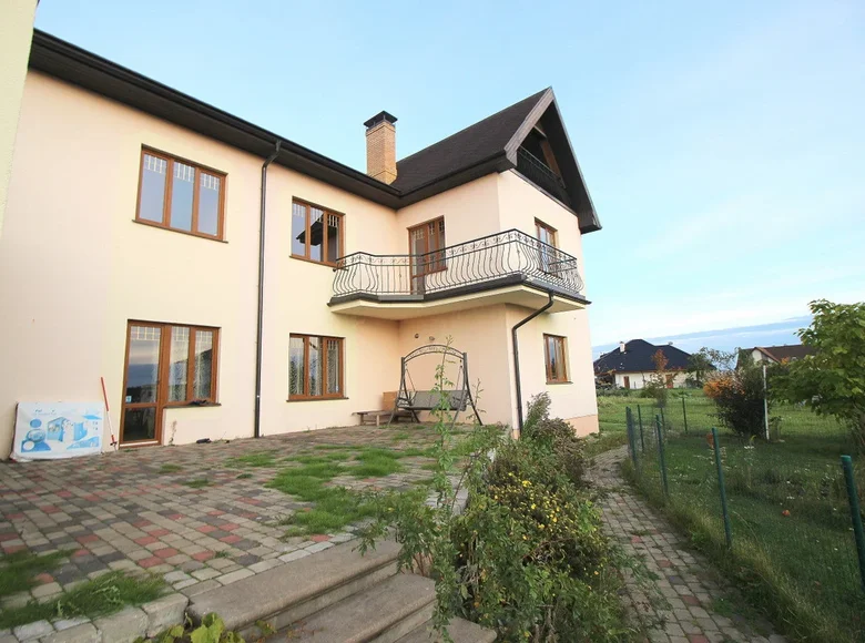 House 10 rooms 612 m² kekavas pagasts, Latvia