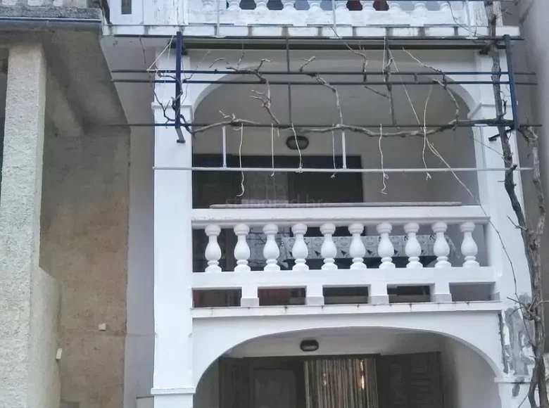 Maison 3 chambres 92 m² Opcina Baska, Croatie