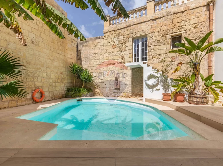 5 bedroom house 340 m² Naxxar, Malta