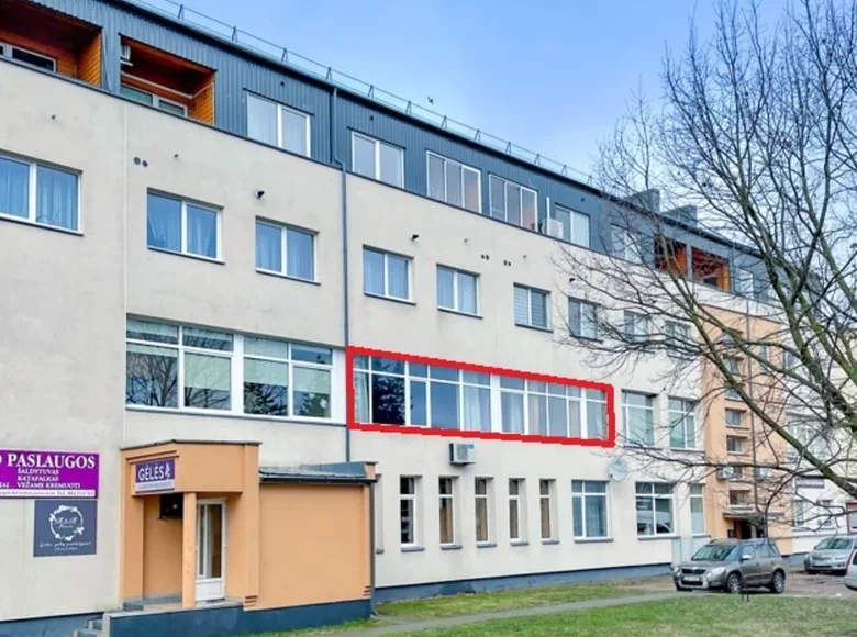 Propriété commerciale 70 m² à Slamai, Lituanie