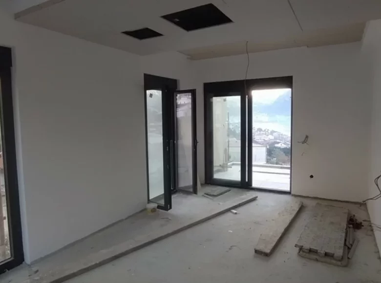 Wohnung 3 Schlafzimmer 255 m² Dobrota, Montenegro