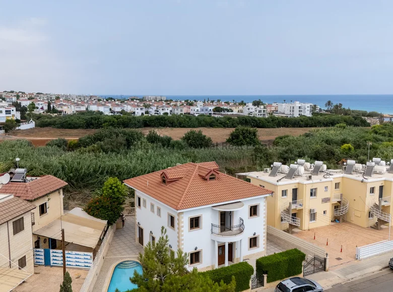 Villa 4 chambres 236 m² Kápparis, Chypre
