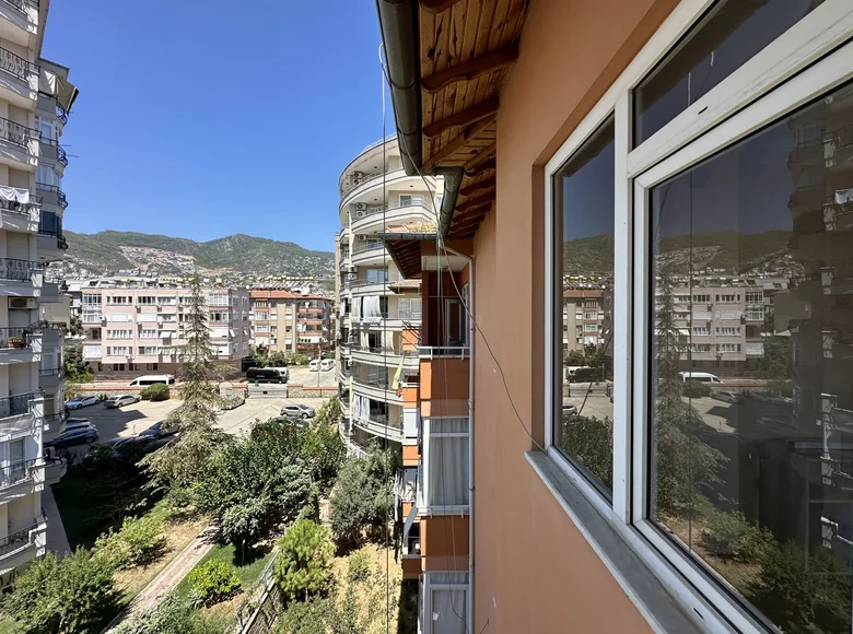 Mieszkanie 3 pokoi 100 m² Alanya, Turcja