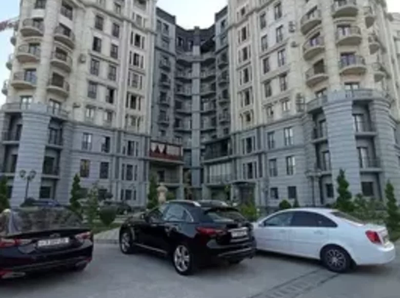 Квартира 3 комнаты 93 м² Мирзо-Улугбекский район, Узбекистан