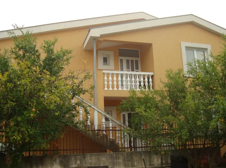 Maison 7 chambres 300 m² Burtaisi, Monténégro