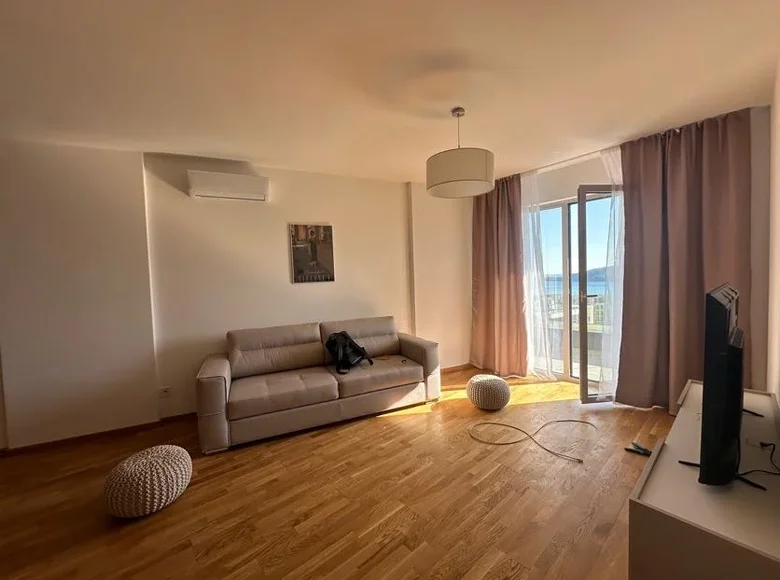 Wohnung 2 Schlafzimmer 62 m² Becici, Montenegro