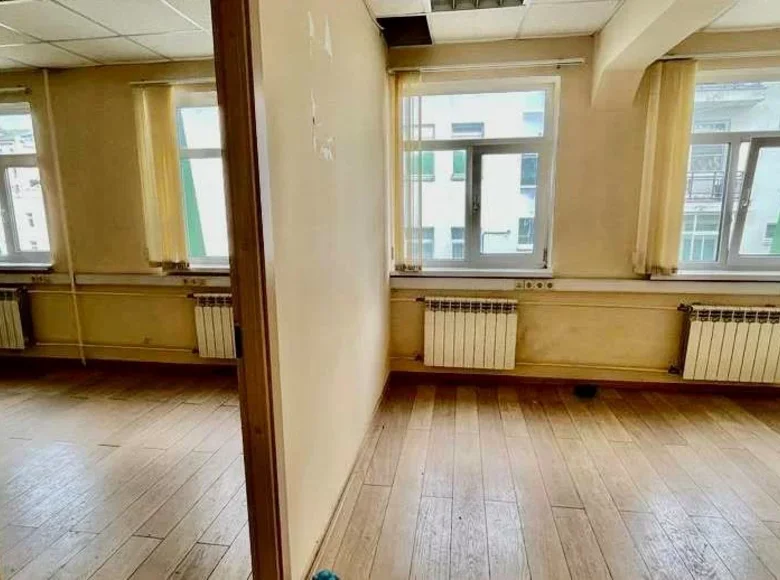 Pomieszczenie biurowe 217 m² Moskwa, Rosja