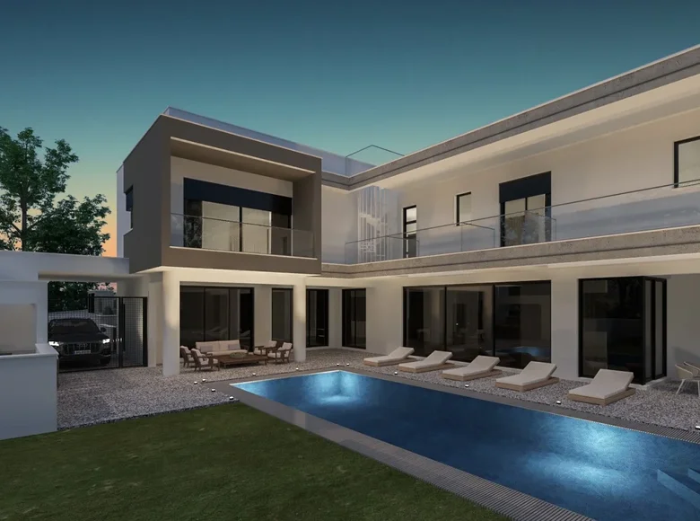 Дом 5 спален 600 м² Demos Agiou Athanasiou, Кипр