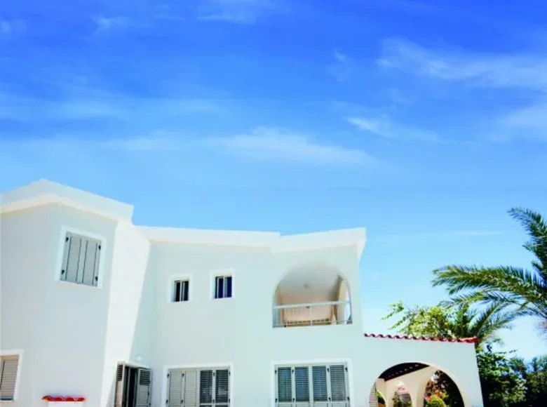 5-Zimmer-Villa 300 m² Peyia, Cyprus
