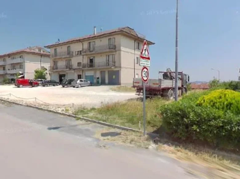 Nieruchomości komercyjne 100 m² Terni, Włochy