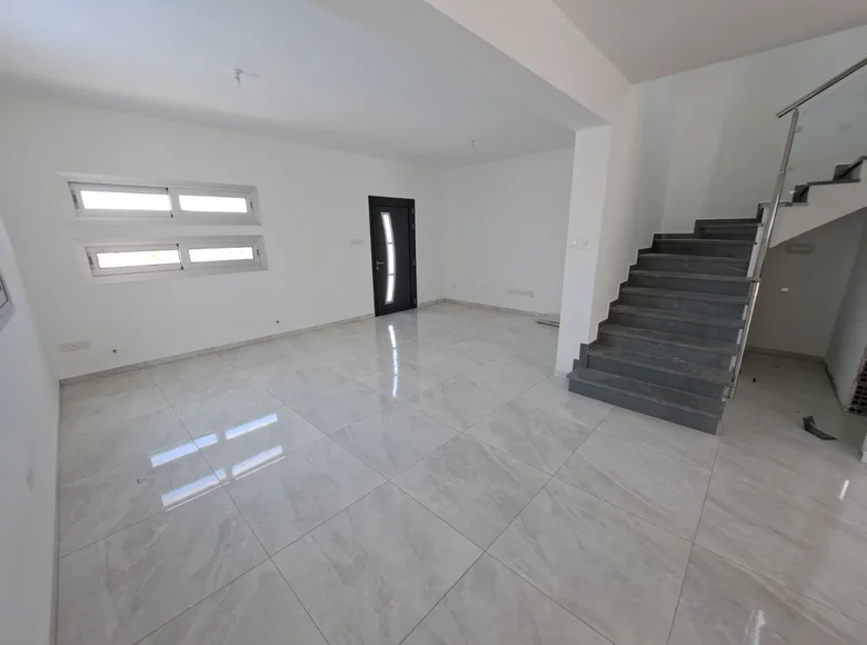 3 bedroom house 168 m² Larnaca, Cyprus