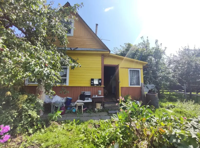 Dom 28 m² Chaciezynski siel ski Saviet, Białoruś