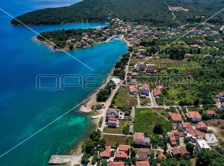 Grundstück 1 034 m² Ugljan, Kroatien