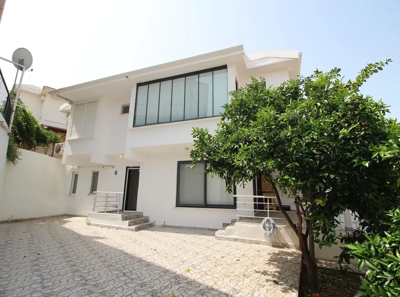 Villa de 3 habitaciones  Demirtas, Turquía