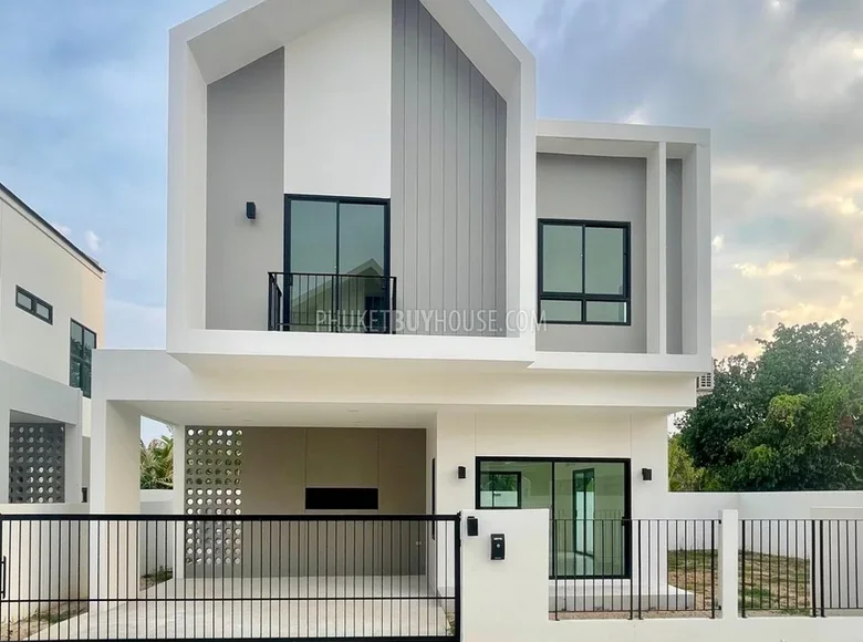 Willa 3 pokoi 142 m² Si Sunthon, Tajlandia