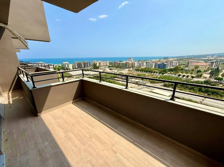 Квартира 2 комнаты 65 м² Мезитли, Турция