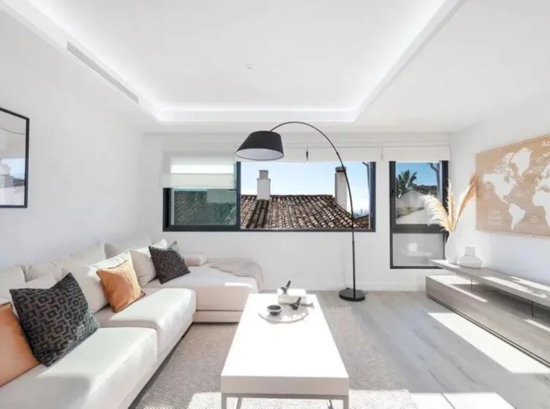 Mieszkanie 3 pokoi 125 m² Marbella, Hiszpania