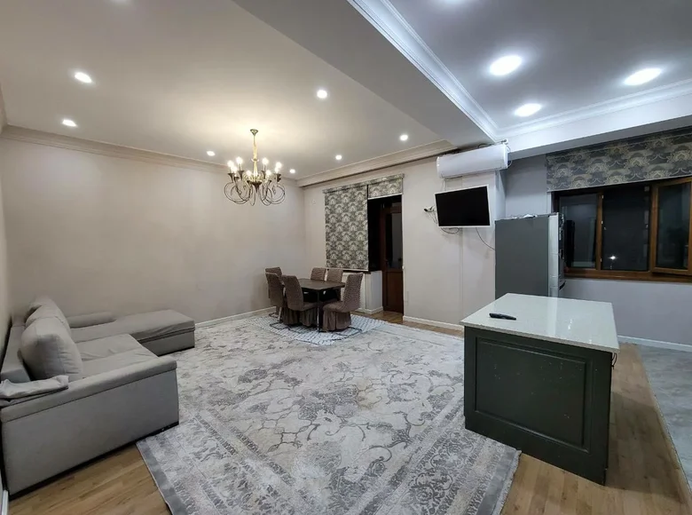 Kvartira 4 xonalar 127 m² Toshkentda