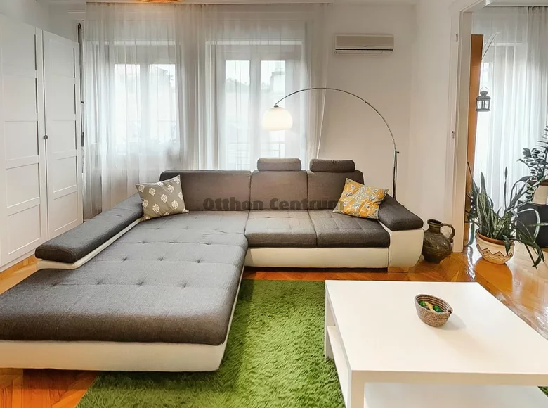 Mieszkanie 3 pokoi 109 m² Budapeszt, Węgry