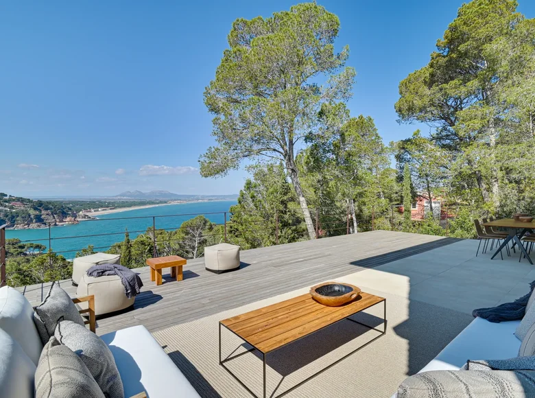4-Schlafzimmer-Villa 347 m² Begur, Spanien