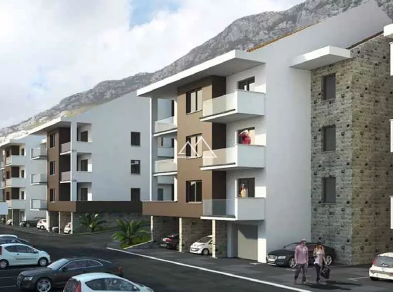 3 bedroom apartment 102 m² Dobrota, Montenegro