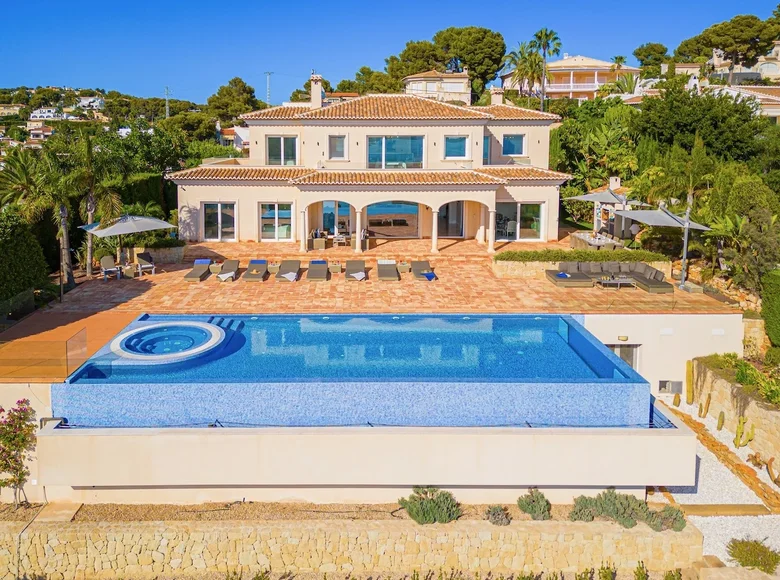 6 bedroom house 793 m² Benissa, Spain