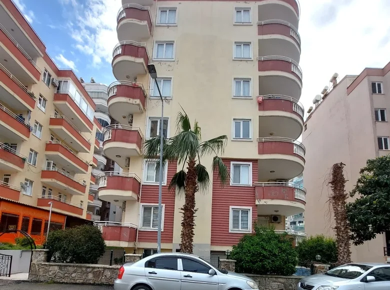 Mieszkanie 3 pokoi 115 m² Mahmutlar, Turcja