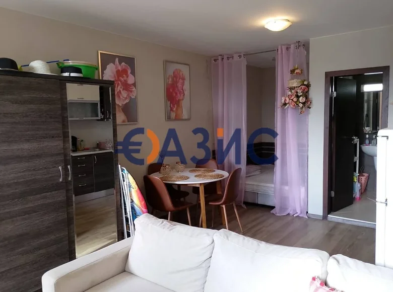 Квартира 32 м² Святой Влас, Болгария