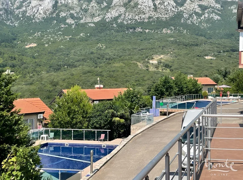 2 bedroom Villa 132 m² Bar, Montenegro
