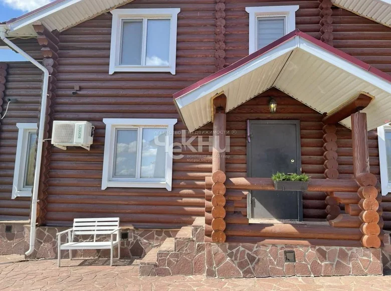 House 192 m² Kamenki, Russia