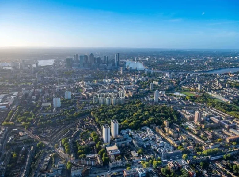2 bedroom apartment 78 m² London, United Kingdom