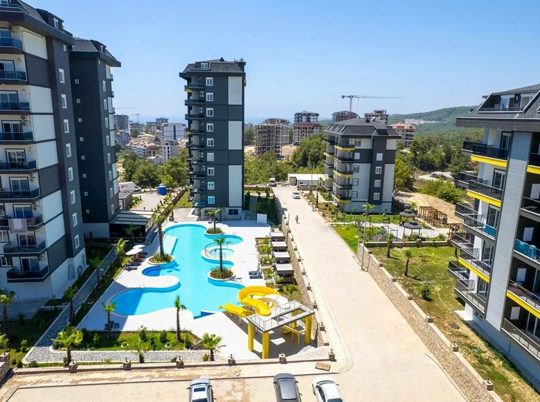 Mieszkanie 2 pokoi 70 m² Alanya, Turcja