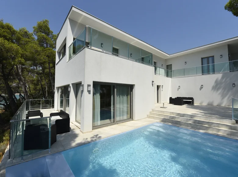 Willa 4 pokoi 214 m² Bashkia Durres, Albania