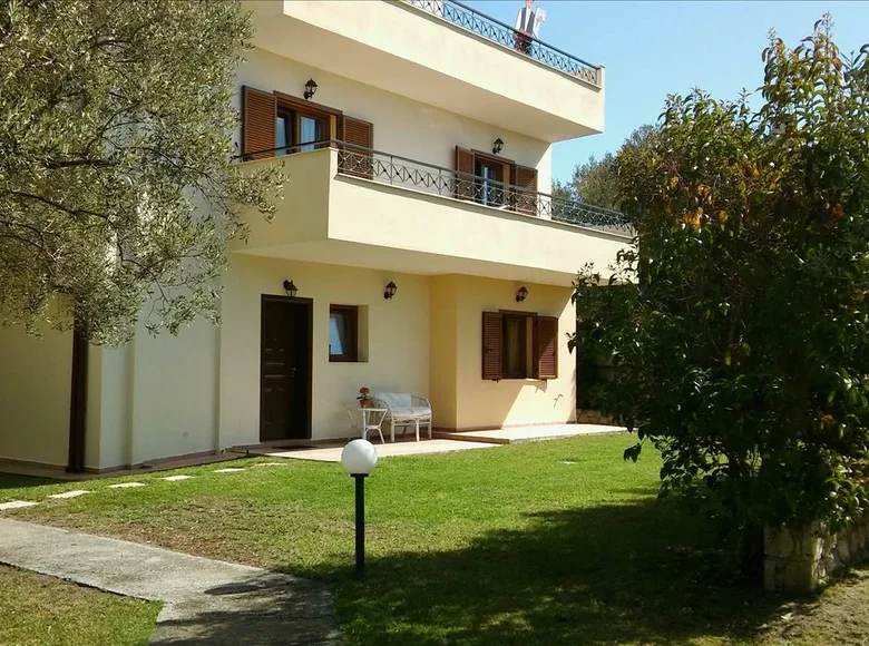 Mieszkanie 3 pokoi 75 m² Skala Fourkas, Grecja