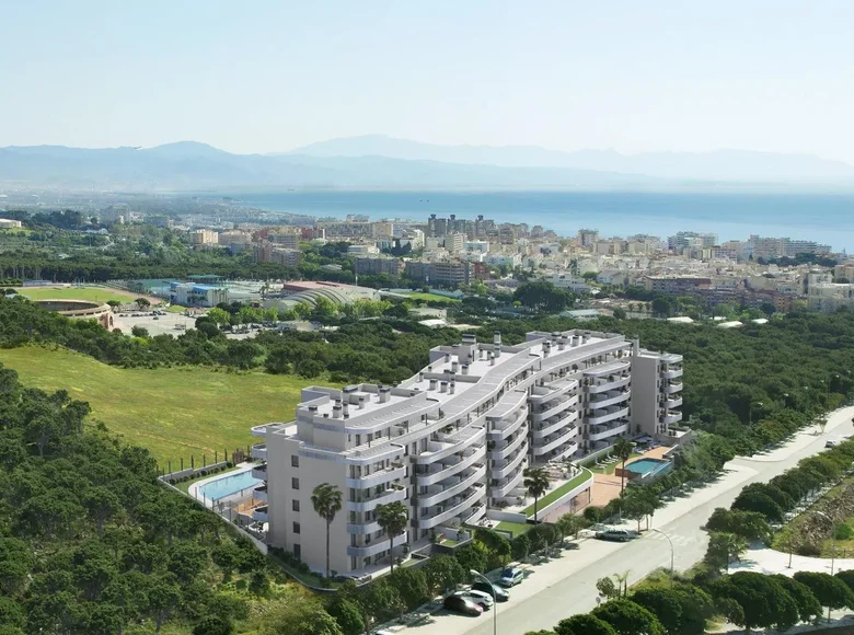 3 bedroom apartment  Torremolinos, Spain