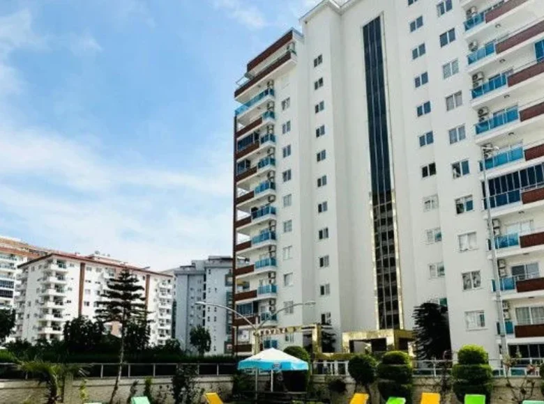 Wohnung 5 zimmer  Mahmutlar, Türkei