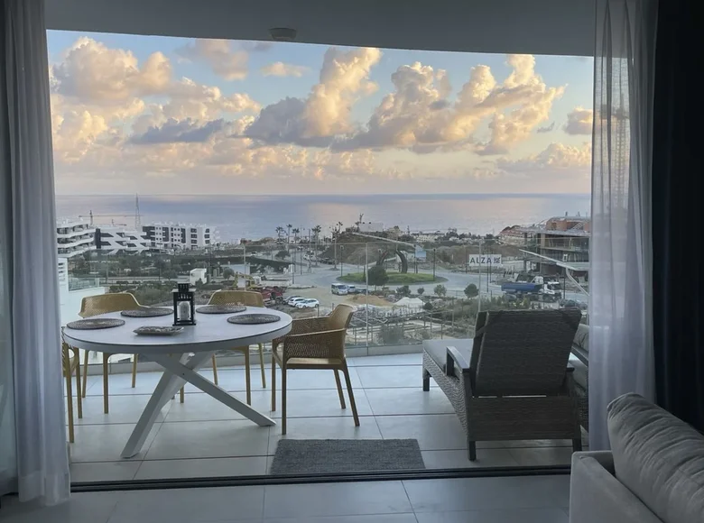 2 bedroom apartment 115 m² Fuengirola, Spain