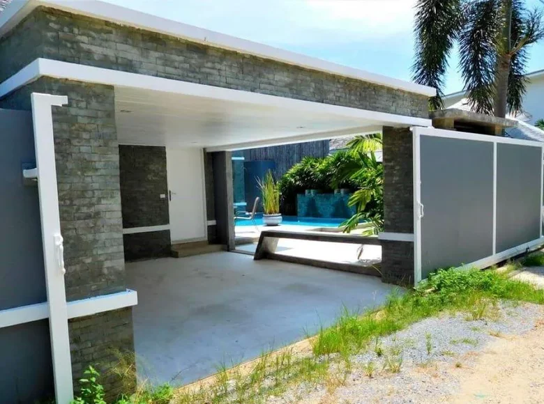 Villa de tres dormitorios 300 m² Phuket, Tailandia