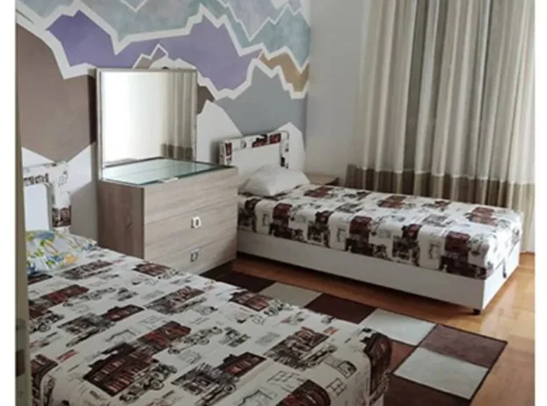 Mieszkanie 2 pokoi 86 m² Becici, Czarnogóra