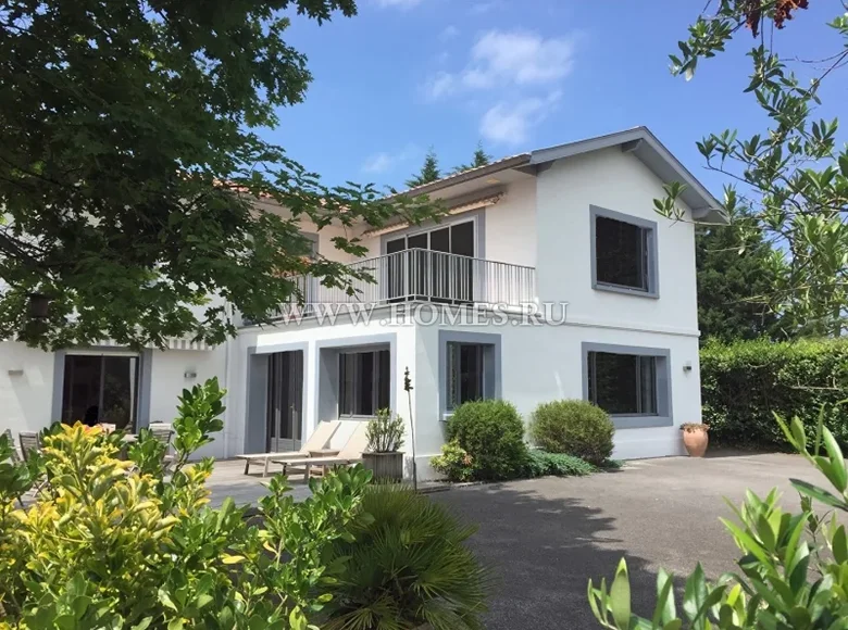 Haus 3 Schlafzimmer 245 m² Biarritz, Frankreich