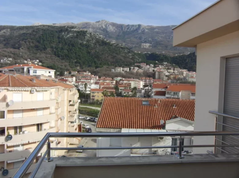 Wohnung 1 Schlafzimmer 58 m² Budva, Montenegro