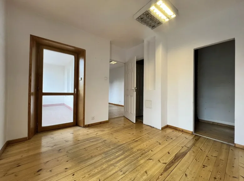 Wohnung 5 zimmer 121 m² Warschau, Polen