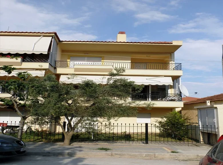 3 bedroom apartment  Nea Iraklitsa, Greece