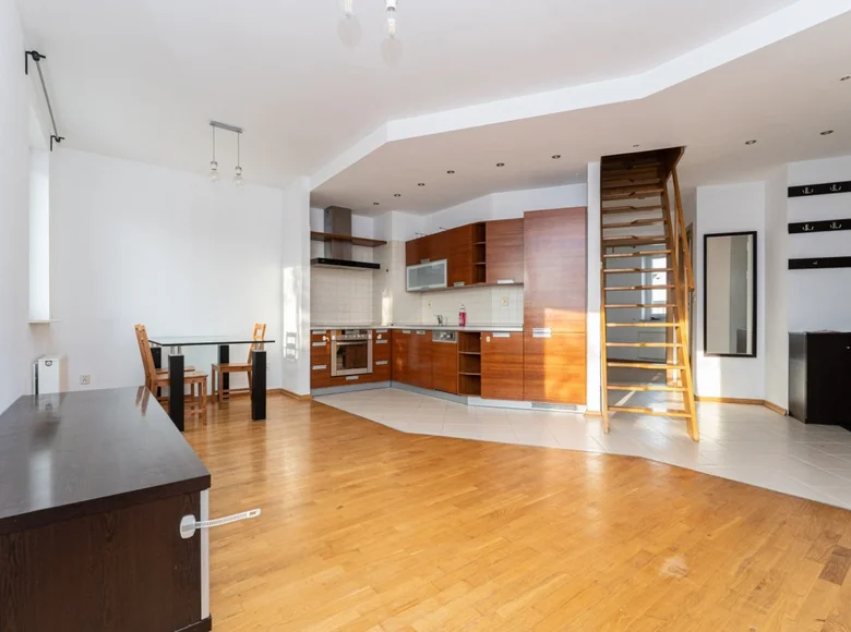 Wohnungen auf mehreren Ebenen 3 zimmer 59 m² Warschau, Polen