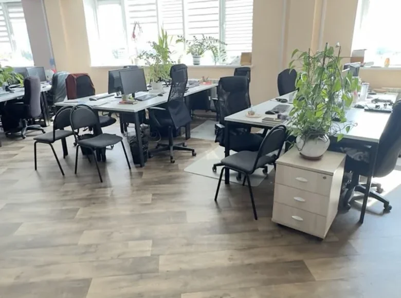 Bureau 94 m² à Minsk, Biélorussie