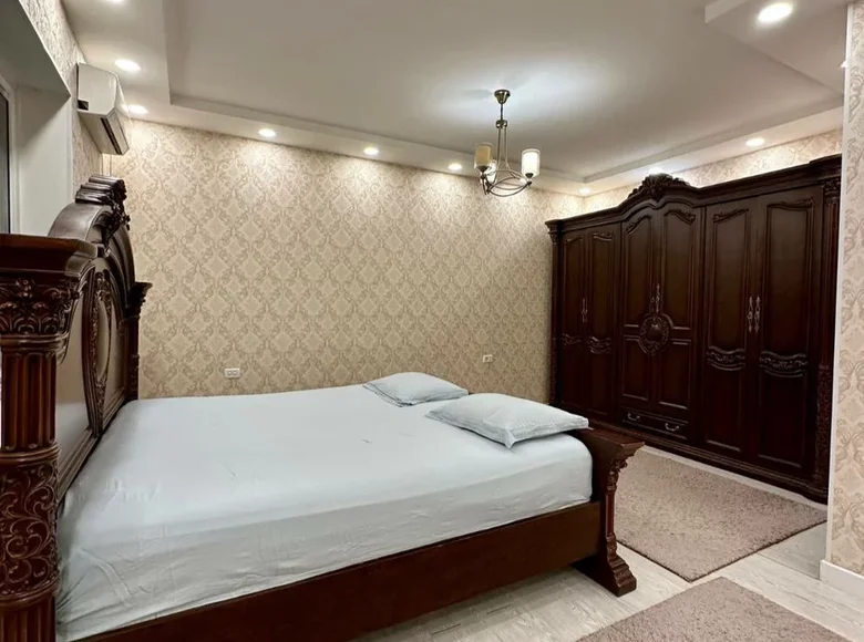 Kvartira 2 xonalar 85 m² Toshkentda