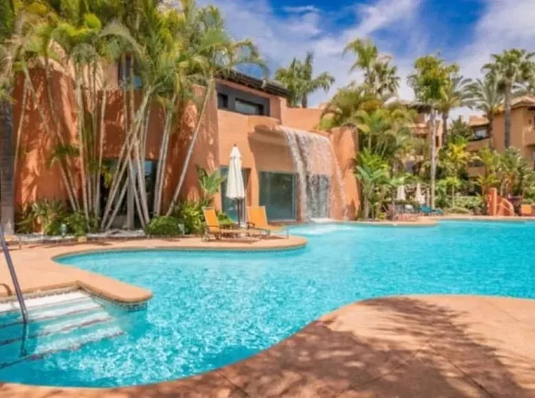 3 bedroom apartment 164 m² Marbella, Spain
