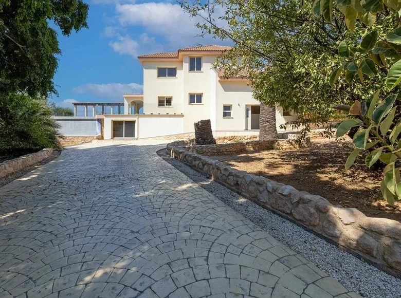 Willa 4 pokoi 320 m² Peyia, Cyprus